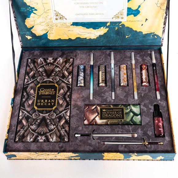 💋SOLD!💥 URBAN DECAY Game of Thrones GOT Vault - Picture 6 of 11